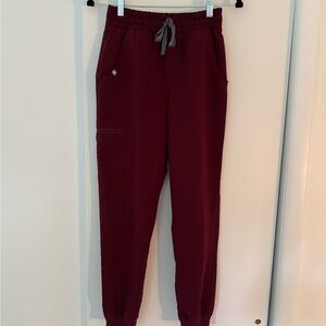 Figs Burgundy Uman Relaxed High-Waisted Jogger Scrub Pants